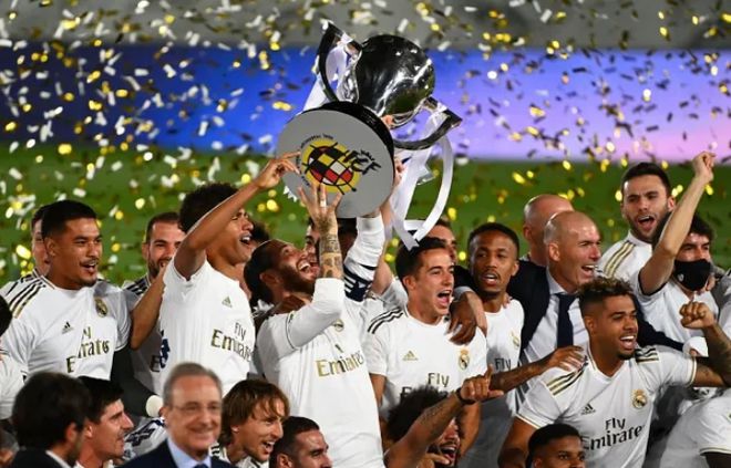 撞上水瓶星的智能AI卡08